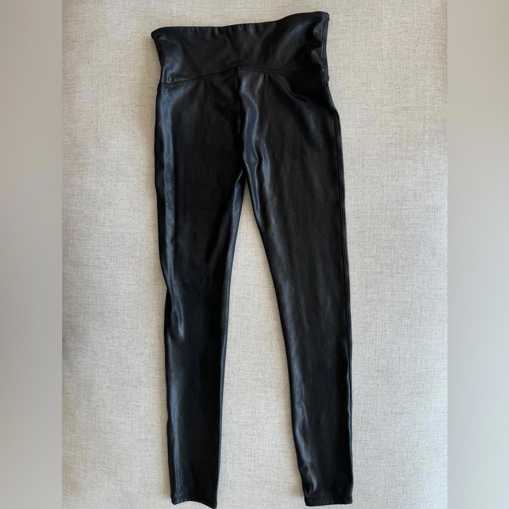 NWOT SPANX Faux Leather Leggings Black Size Medium - Picture 3 of 4